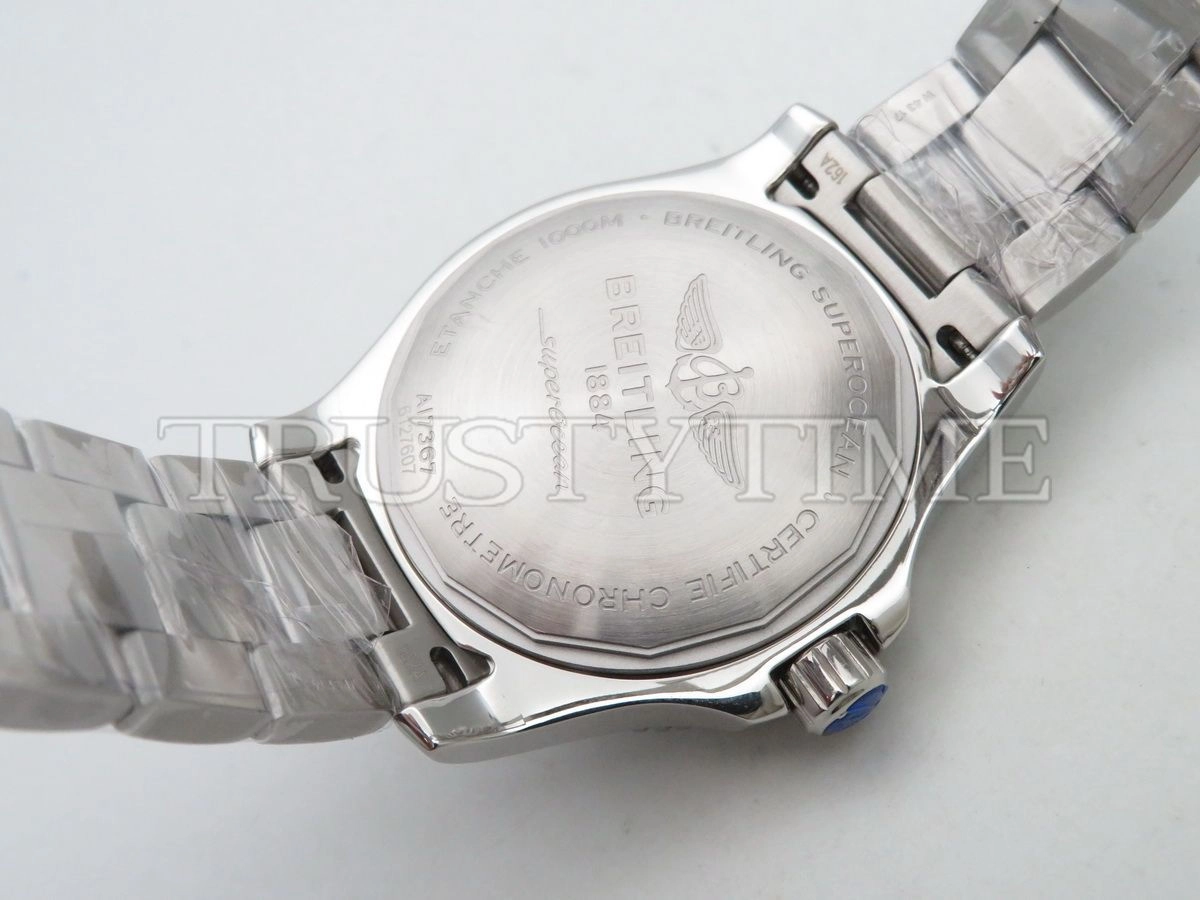 Копия часов Breitling Superocean Automatic 44 A17366D81A1A1