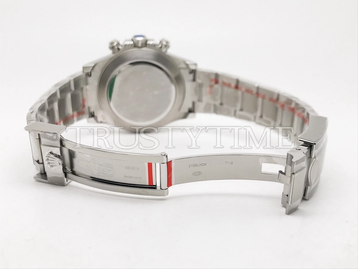 Копия часов Rolex Cosmograph Daytona Ruby Bezel 126599TRU
