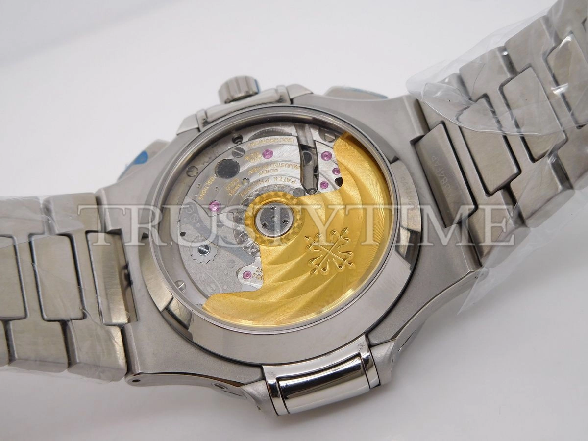 Копия часов Patek Philippe Nautilus Chronograph 40,5mm 5980/1A-019