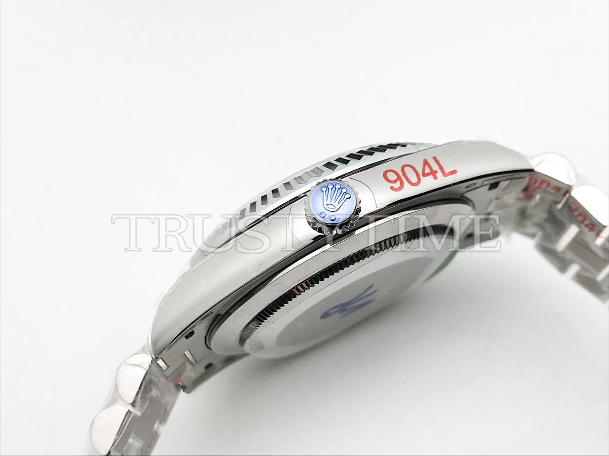 Копия часов Rolex Day-Date 40mm 228239-0006