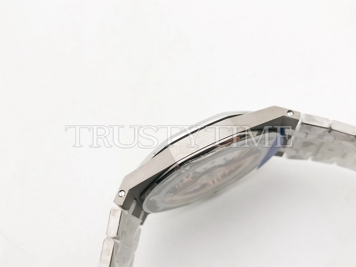 Реплика часов Audemars Piguet Royal Oak Jumbo Extra-Thin Titanium 16202XT.OO.1240XT.01 Арт.AP-1207 Копия часов Audemars Piguet Royal Oak Jumbo Extra-Thin Titanium 16202XT.OO.1240XT.01 Арт.AP-1207