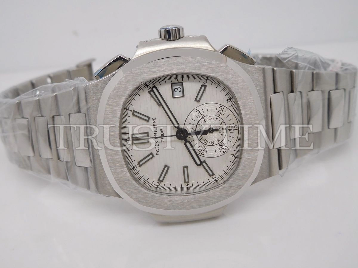 Копия часов Patek Philippe Nautilus Chronograph 40,5mm 5980/1A-019