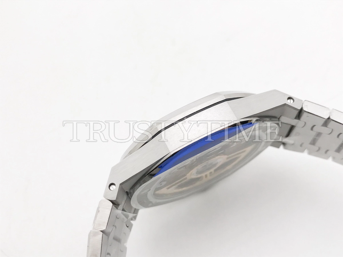 Копия часов Audemars Piguet Royal Oak Selfwinding 15510ST.OO.1320ST.10