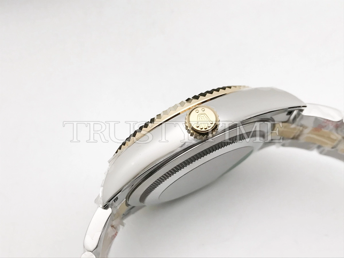 Копия часов Rolex Sky-Dweller 42mm 336933-0005