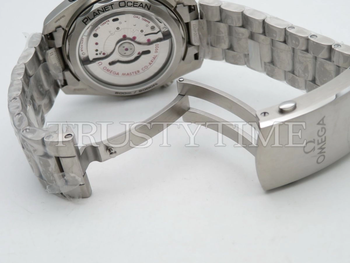 Копия часов Omega Seamaster Planet Ocean 600m Co‑Axial Master Chronometer Chronograph 45.5mm 215.30.46.51.01.002