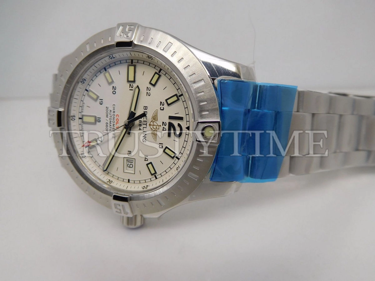 Копия часов Breitling Colt Automatic Stratus 44 A1738811/G791/173A