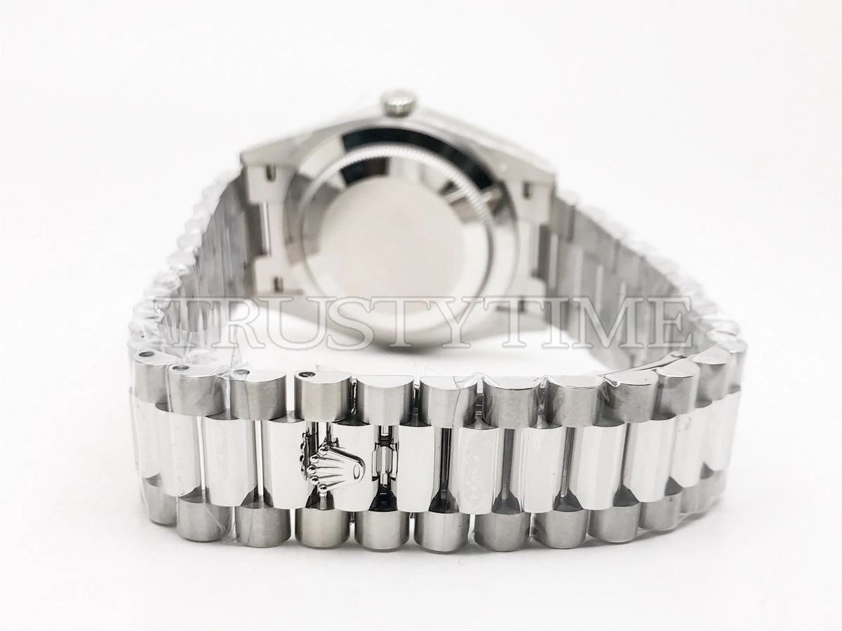 Копия часов Rolex Day-Date 40mm 228239-0003