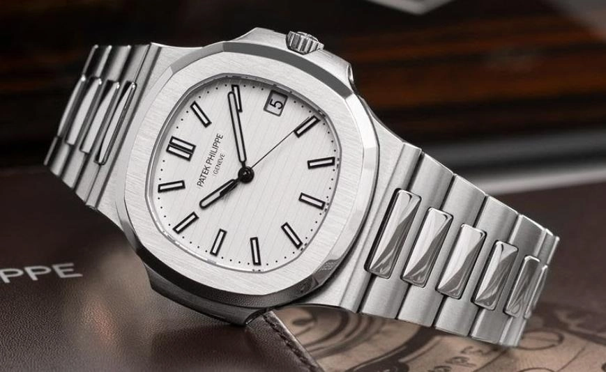 Patek Philippe Nautilus 5711: сравнение версий BP, PPF, 3K, BBF и DDF