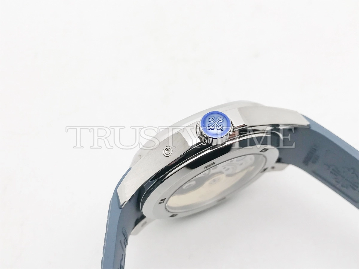 Копия часов Patek Philippe Aquanaut Travel Time 41mm 5164G-001 Арт.PP-0842