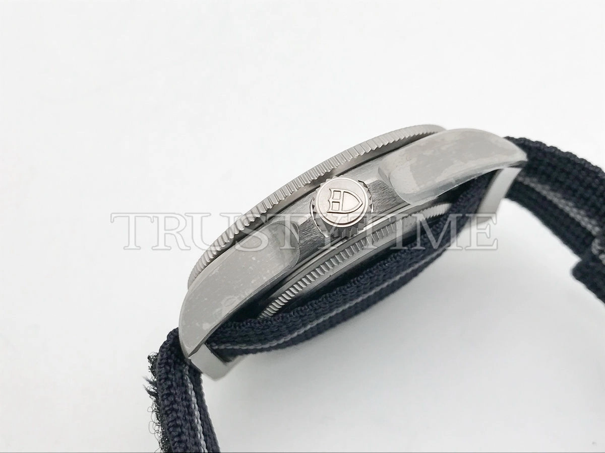 Копия часов Tudor Pelagos FXD 42mm M25707B24-0001