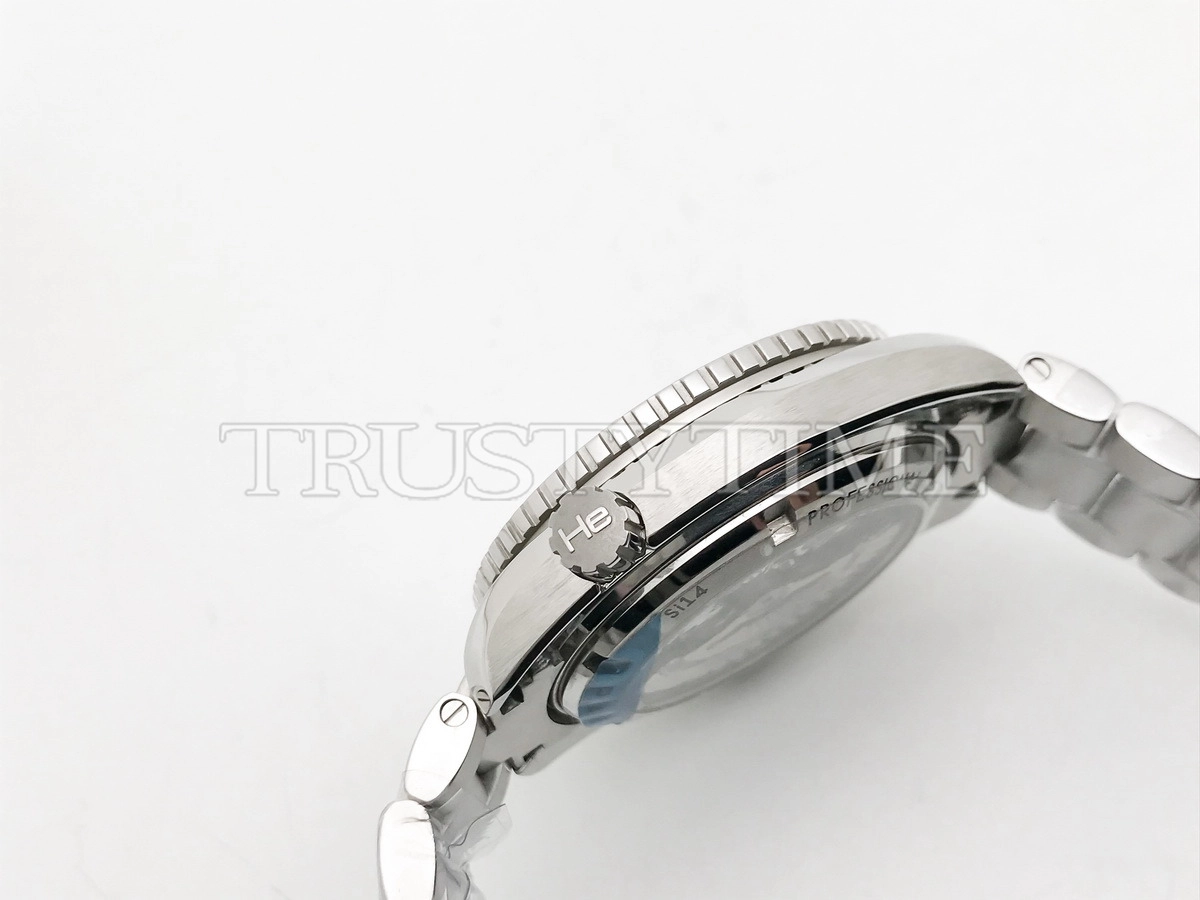 Копия часов Omega Seamaster Planet Ocean 600m Omega Co‑Axial 42 mm 232.15.42.21.04.001