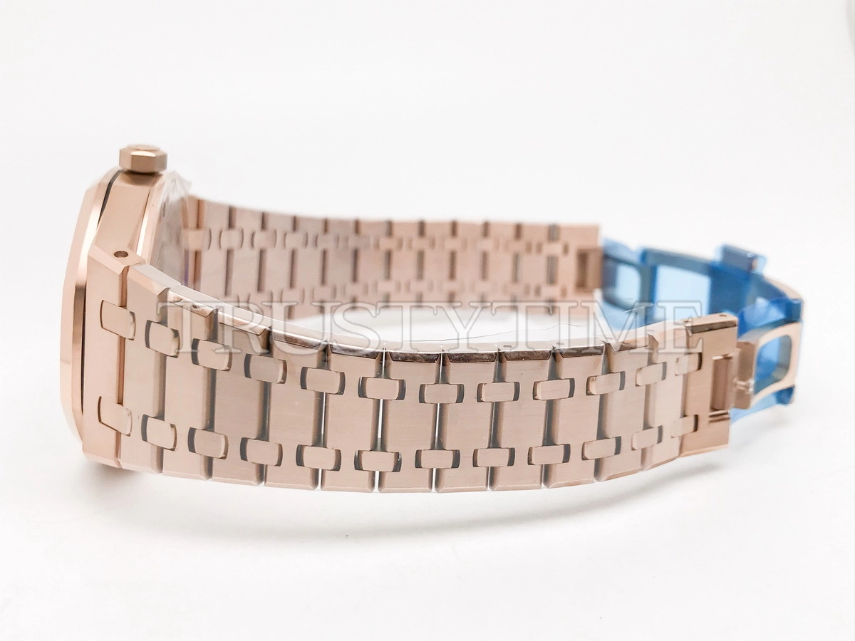 Копия часов Audemars Piguet Royal Oak Selfwinding 15510OR.OO.1320OR.04