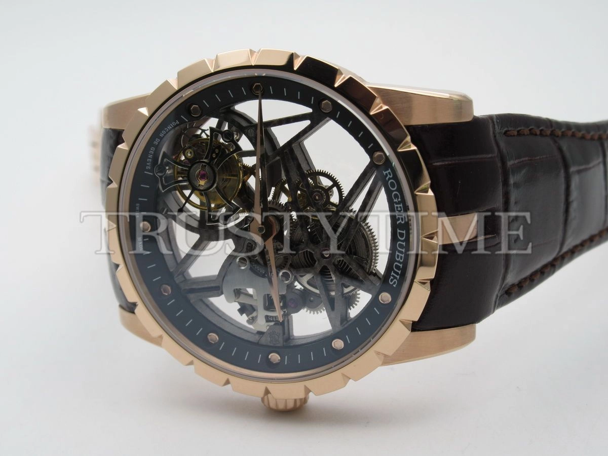 Копия часов Roger Dubuis Excalibur Tourbillon Skeleton 42mm RDDBEX0392