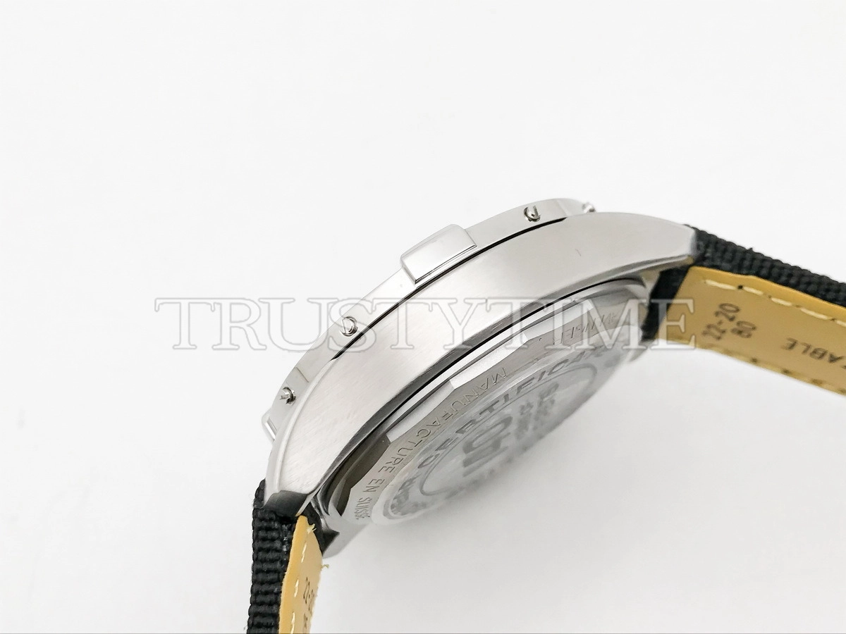 Копия часов Breitling Aneger B01 Chronograph 44 AB0147101B1X1
