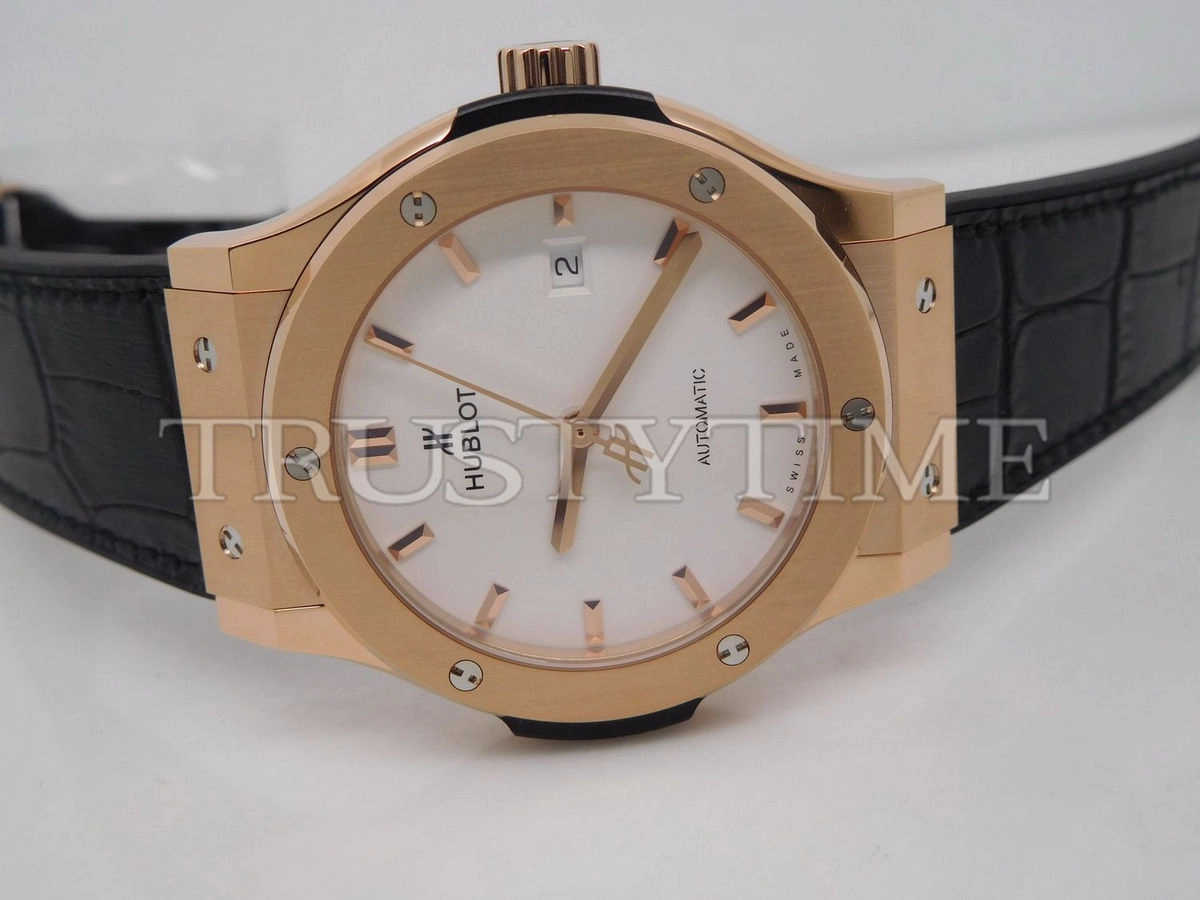 Копия часов Hublot Classic Fusion 42mm 542.OX.2611.LR