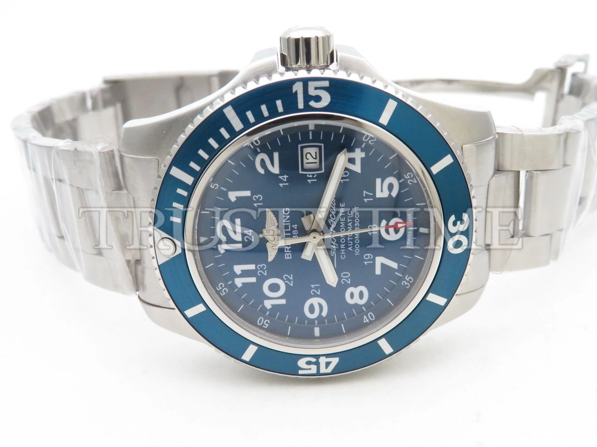 Копия часов Breitling Superocean II Gun 44 A17392D81C1A1