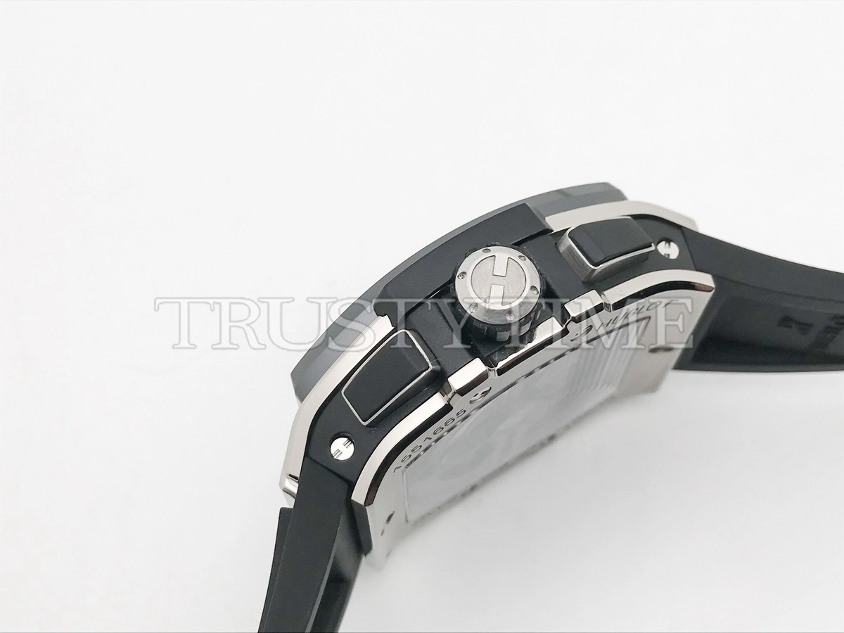 Копия часов Hublot Spirit Of Big Bang Titanium Ceramic 42 642.NM.0170.RX