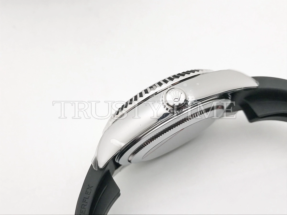 Копия часов Rolex Sky-Dweller 42mm 336239-0003