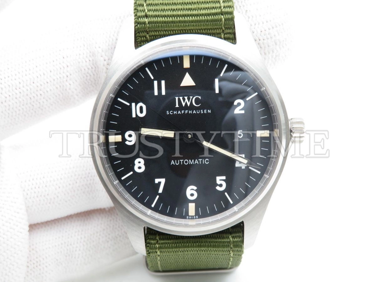 Копия часов IWC Pilot's Mark XVIII Tribute to Mark XI 40mm IW327007