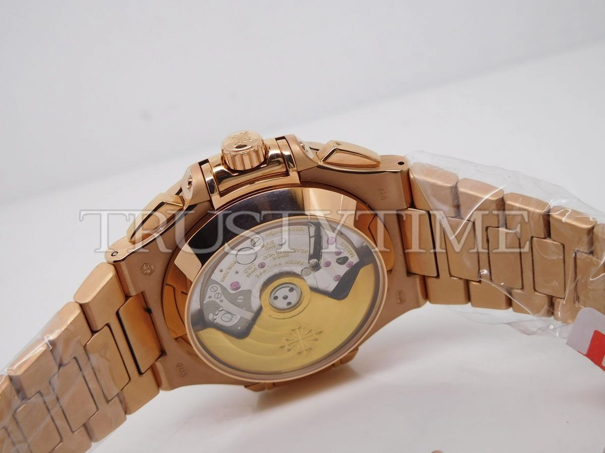 Копия часов Patek Philippe Nautilus Chronograph 40,5mm 5980/1R-001