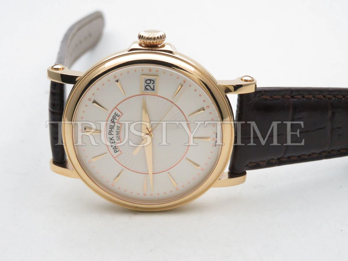 Копия часов Patek Philippe Calatrava 38mm 5153R-001