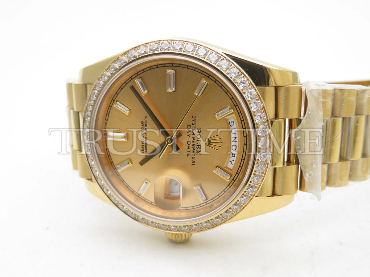 Копия часов Rolex Day-Date 40mm 228348RBR-0002