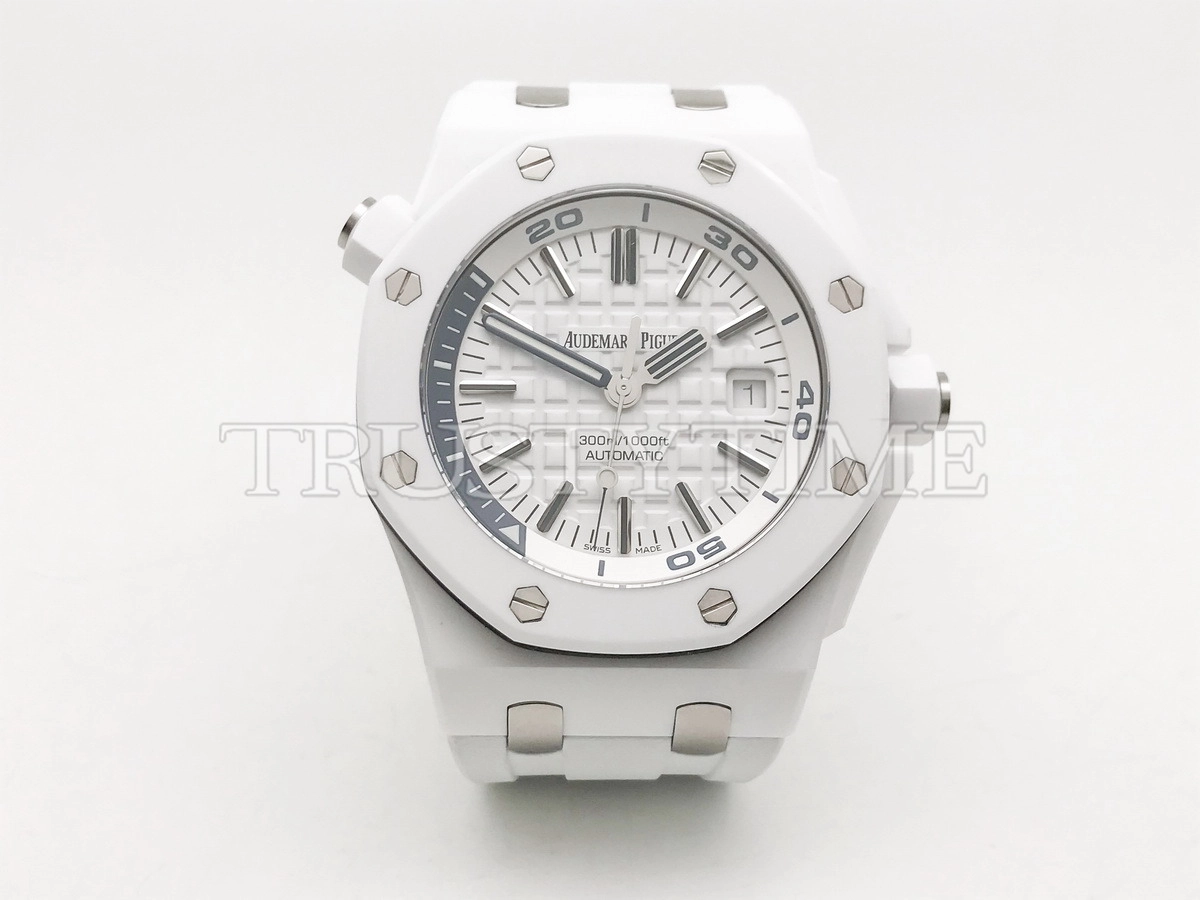 Копия часов Audemars Piguet Royal Oak Offshore Diver 15707CB.OO.A010CA.01