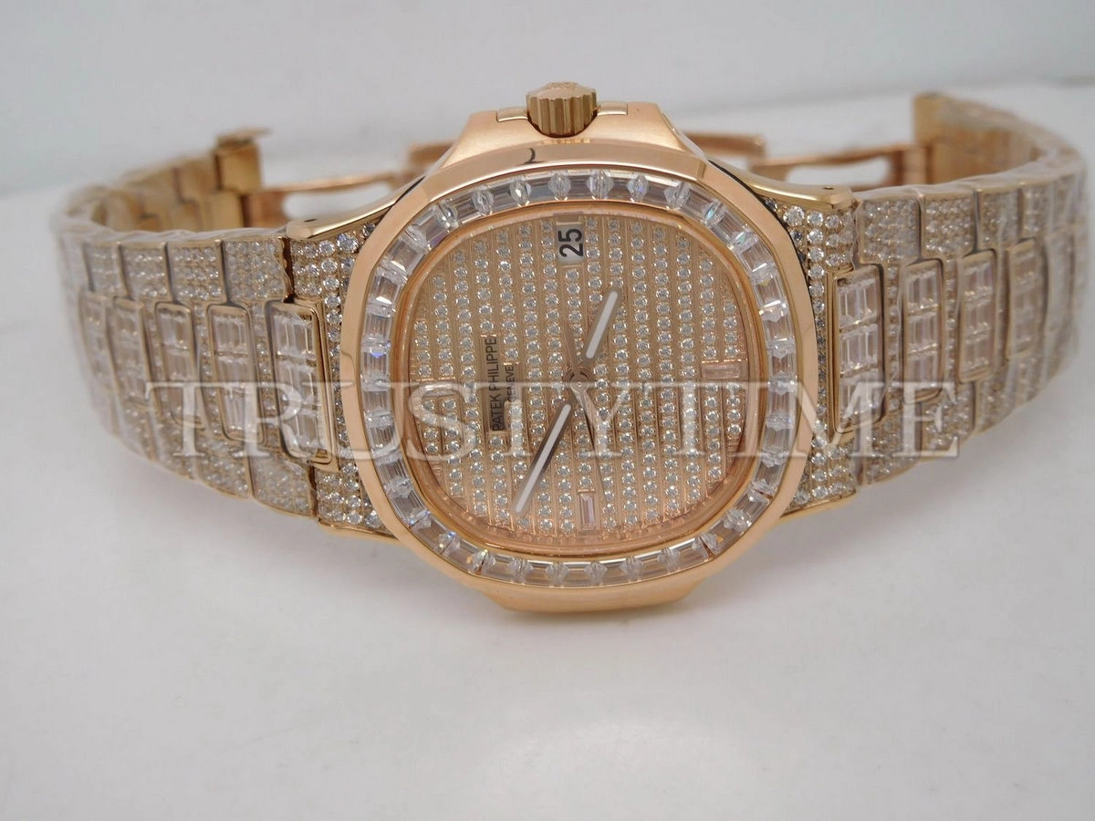 Копия часов Patek Philippe Nautilus 40mm 5719/10R-010