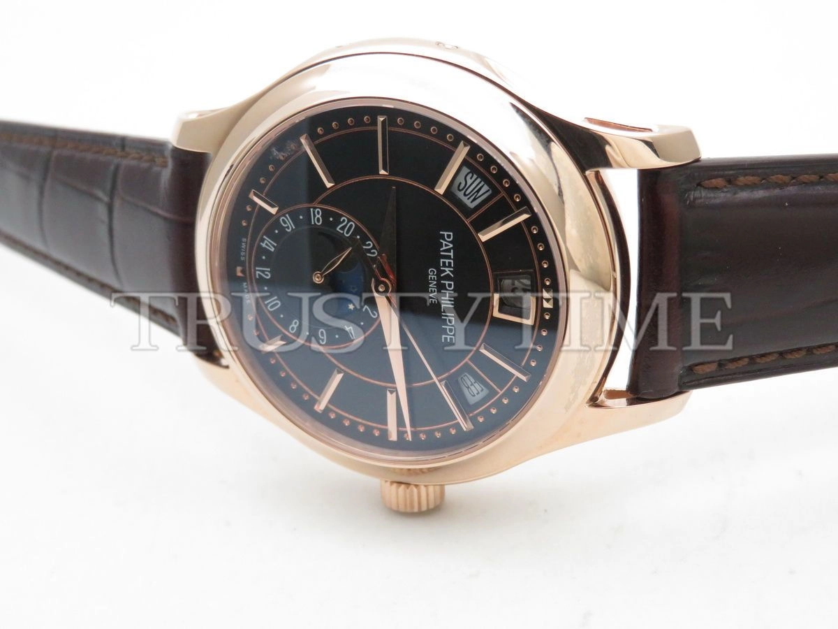 Копия часов Patek Philippe Complications Annual Calendar 40mm 5205R-010