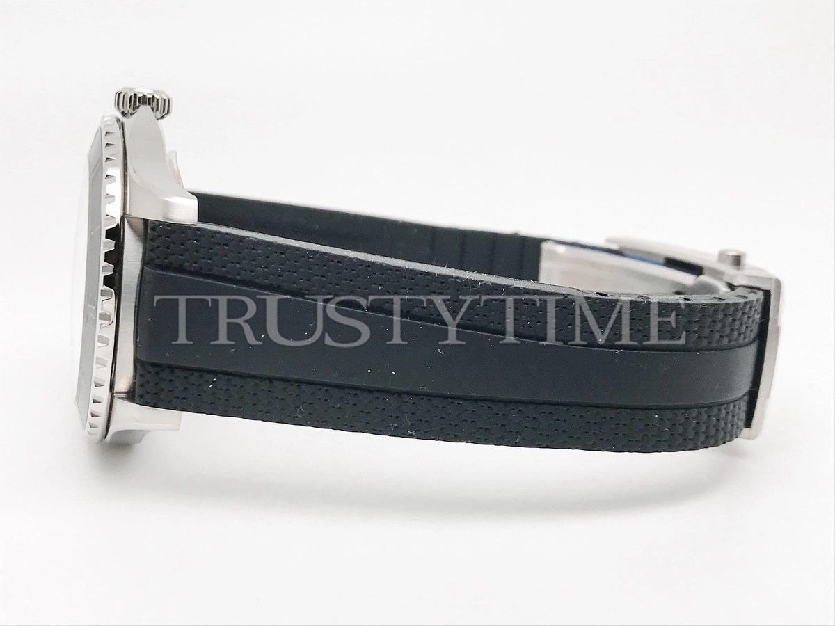Копия часов Breitling Superocean Automatic 44mm A17376211B1S1