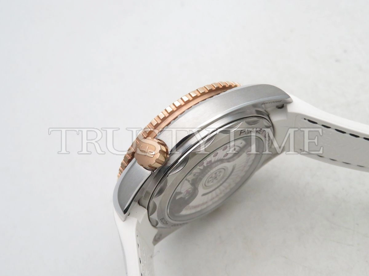 Копия часов Omega Seamaster Planet Ocean 600m Co‑Axial Master Chronometer 39,5 mm 215.23.40.20.04.001