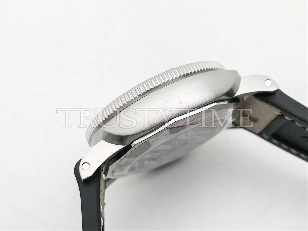 Копия часов Panerai Submersible QuarantaQuattro Navy SEALs 44mm PAM01518