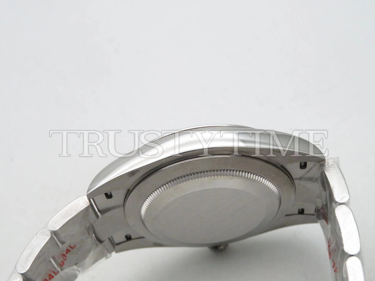 Копия часов Rolex Oyster Perpetual 41mm 124300-0001