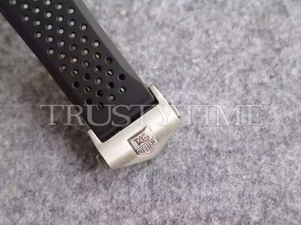 Копия часов Tag Heuer Grand Carrera Calibre 36 RS 43mm CAV5115.FT6019