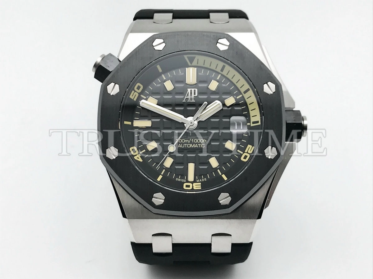 Копия часов Audemars Piguet Royal Oak Offshore Diver 15720CN.OO.A002CA.01