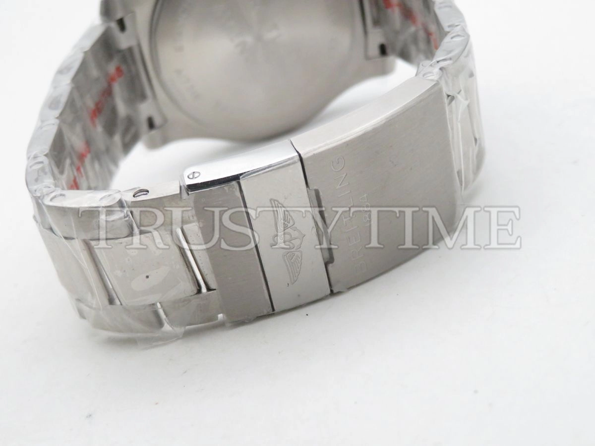 Копия часов Breitling Avenger Automatic 43 A17318101B1A1
