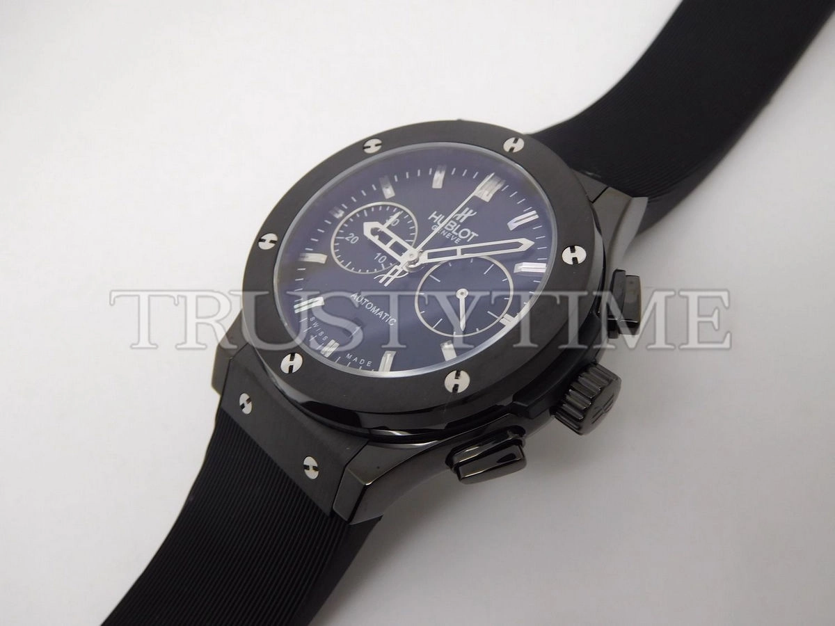 Копия часов Hublot Fusion Chronograph 45mm 521.CM.1171.RX