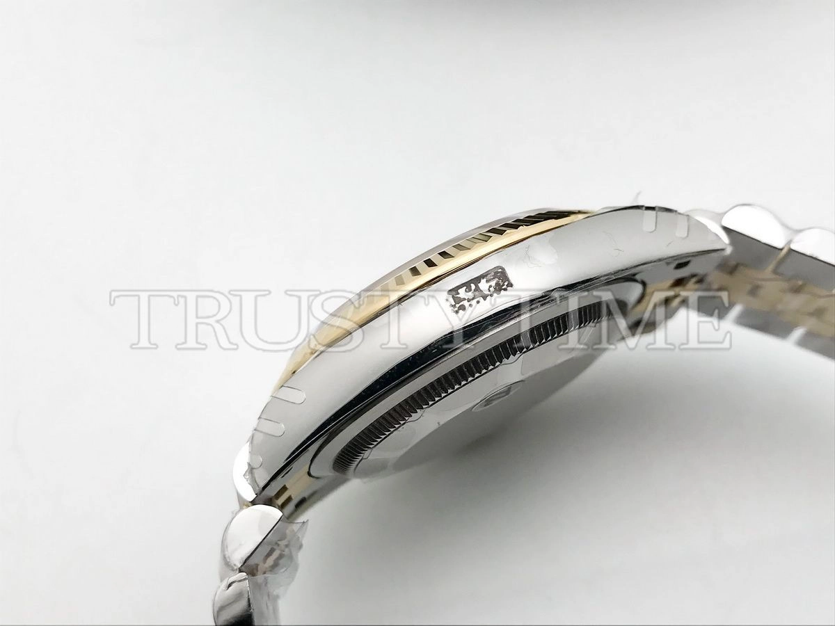 Копия часов Rolex DateJust 36mm 126233-0045