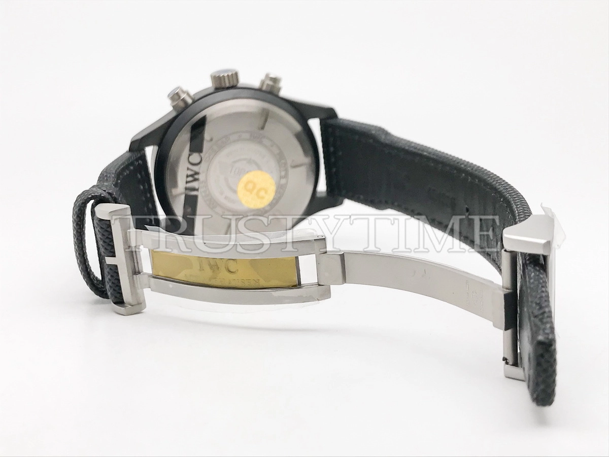Копия часов IWC Pilot's Watch Chronograph Top Gun 44mm IW389001