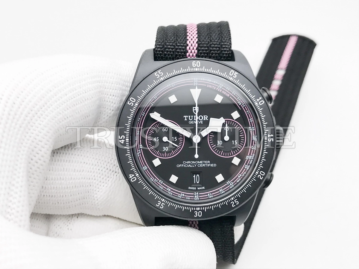 Копия часов Tudor Pelagos FXD Chrono Pink Giro d'Italia 43mm M25827KNRS-0002 Арт.TD-0855