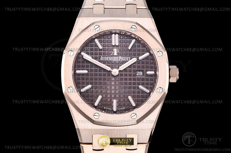 Audemars Piguet Royal Oak Ladies 33mm 67650OR.OO.1261OR.01 Audemars Piguet Royal Oak Ladies 33mm 67650OR.OO.1261OR.01