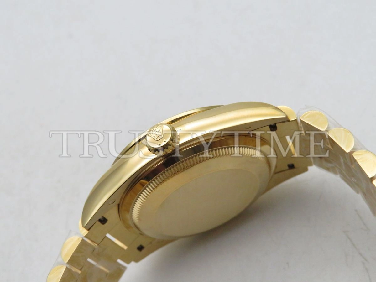 Копия часов Rolex Day-Date 36mm 128348RBR-0007