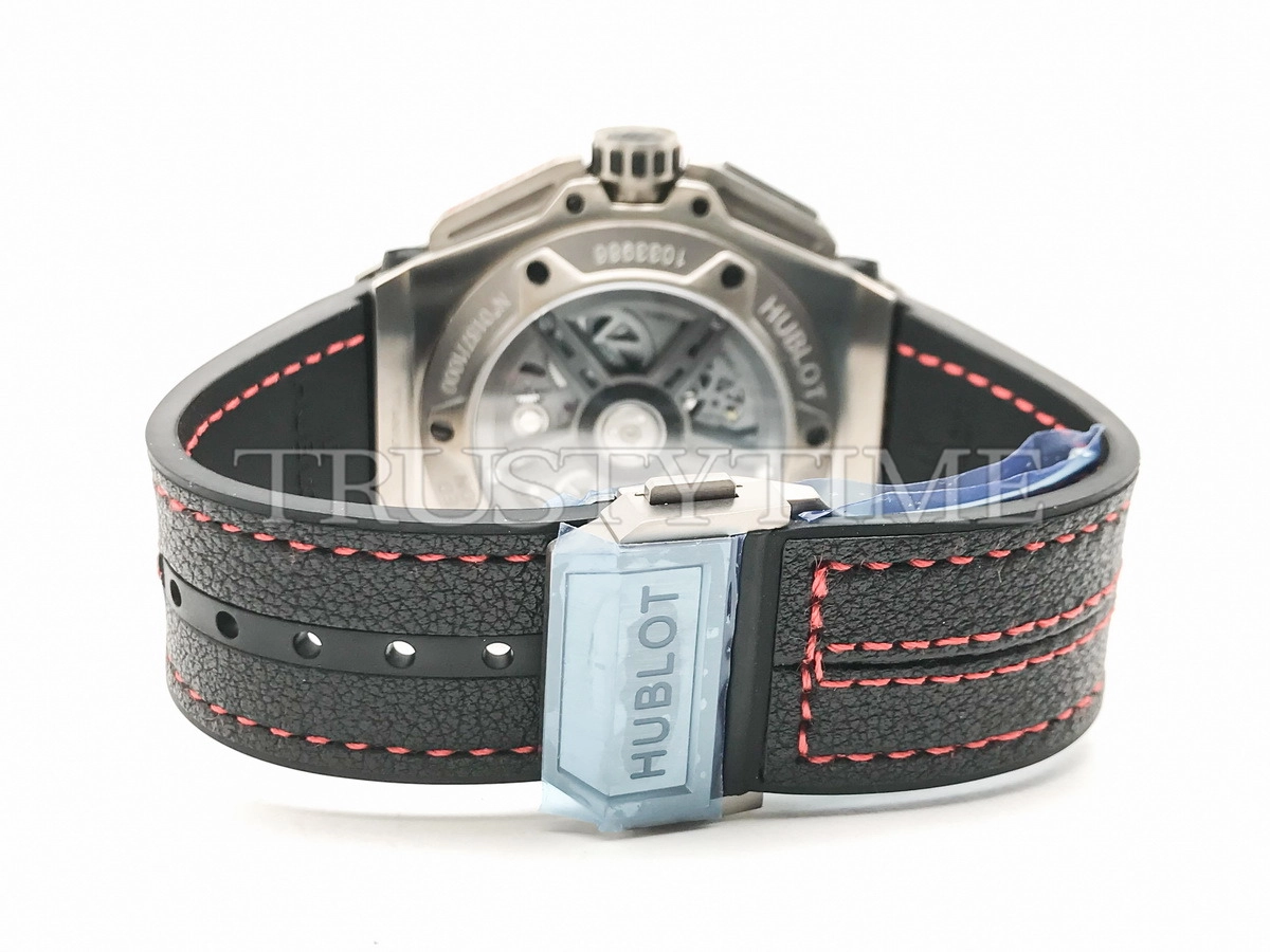 Копия часов Hublot Big Bang Ferrari "Titanium Carbon" 401.NQ.0123.VR