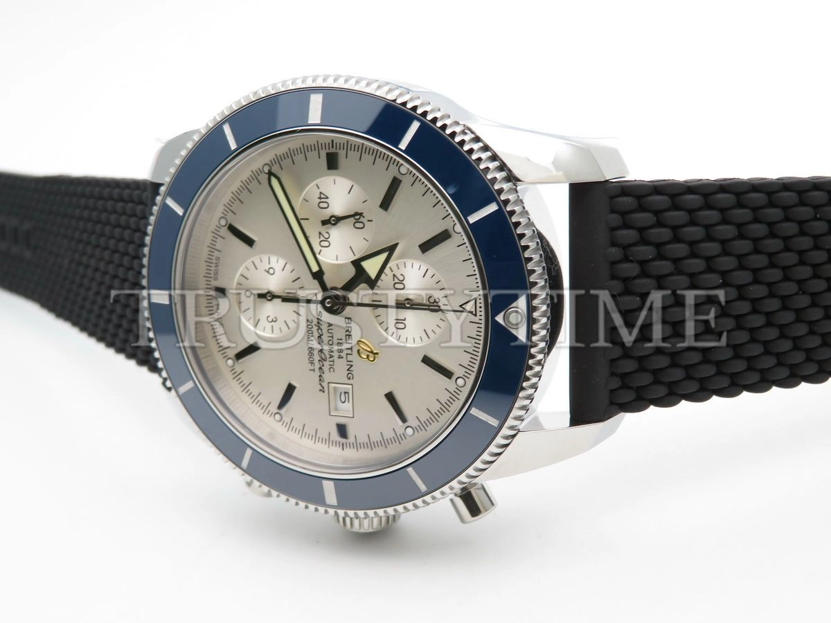 Копия часов Breitling Superocean Heritage Chronograph 46 A1332016/G698/441X