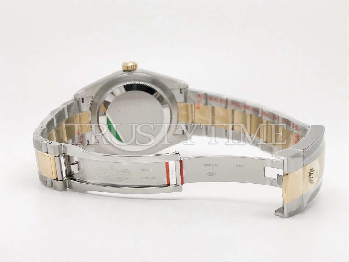 Копия часов Rolex Sky-Dweller 42mm 336933-0001