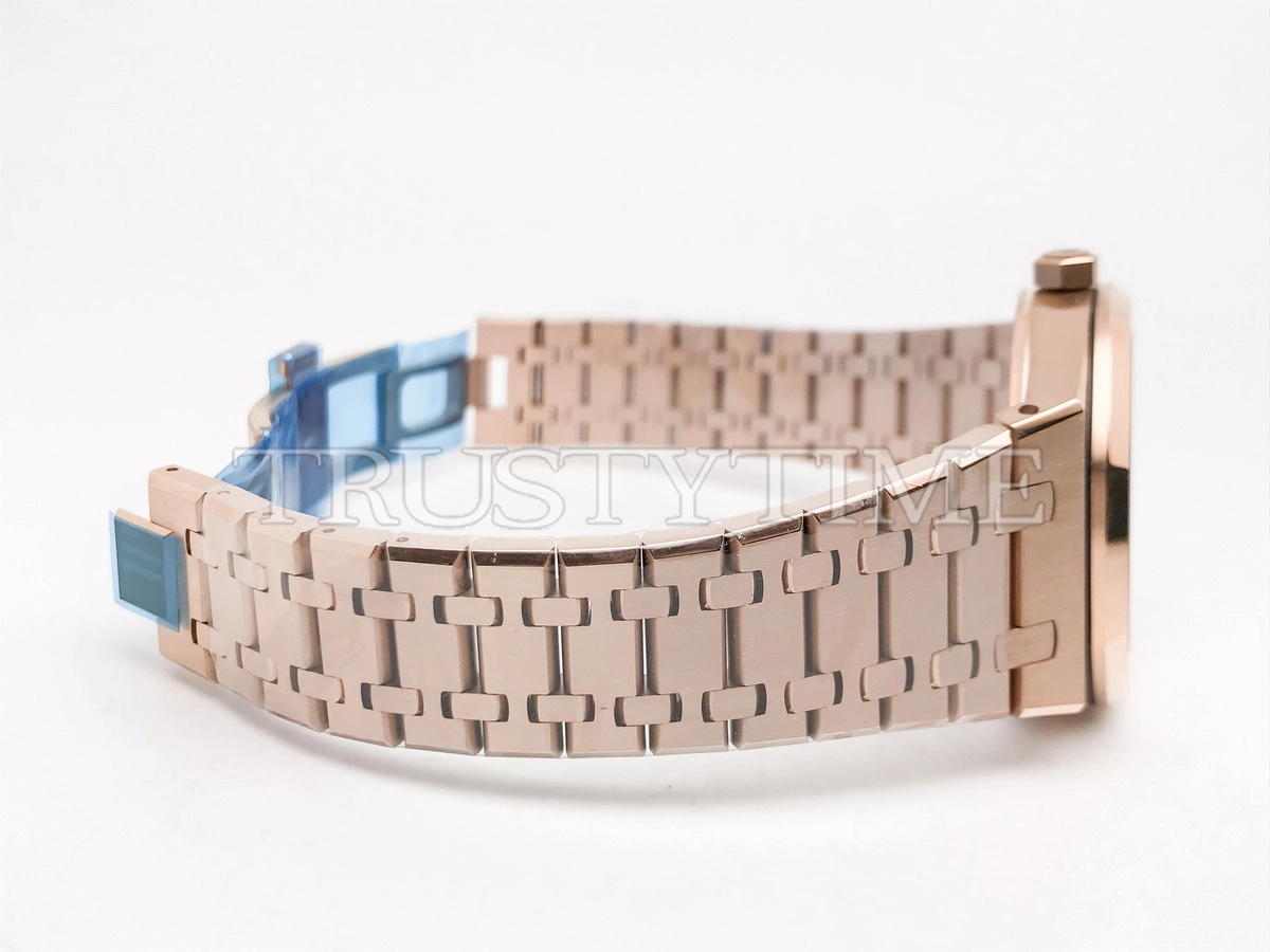 Копия часов Audemars Piguet Royal Oak Selfwinding 15510OR.OO.1320OR.03
