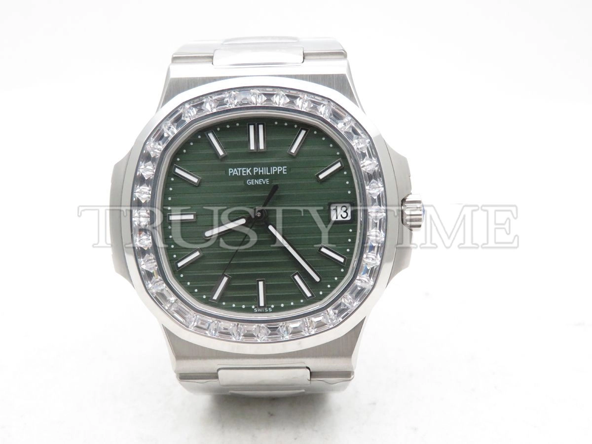 Копия часов Patek Philippe Nautilus 40mm 5711/1300A-001