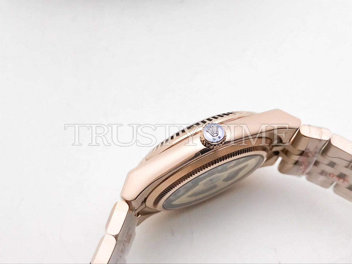 Копия часов Rolex Land-Dweller 36mm 127235-0001