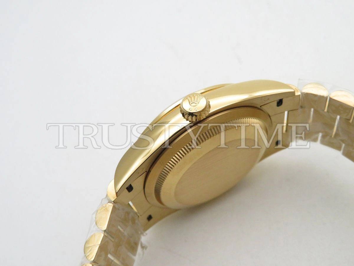 Копия часов Rolex Day-Date 36mm 128348RBR-0017