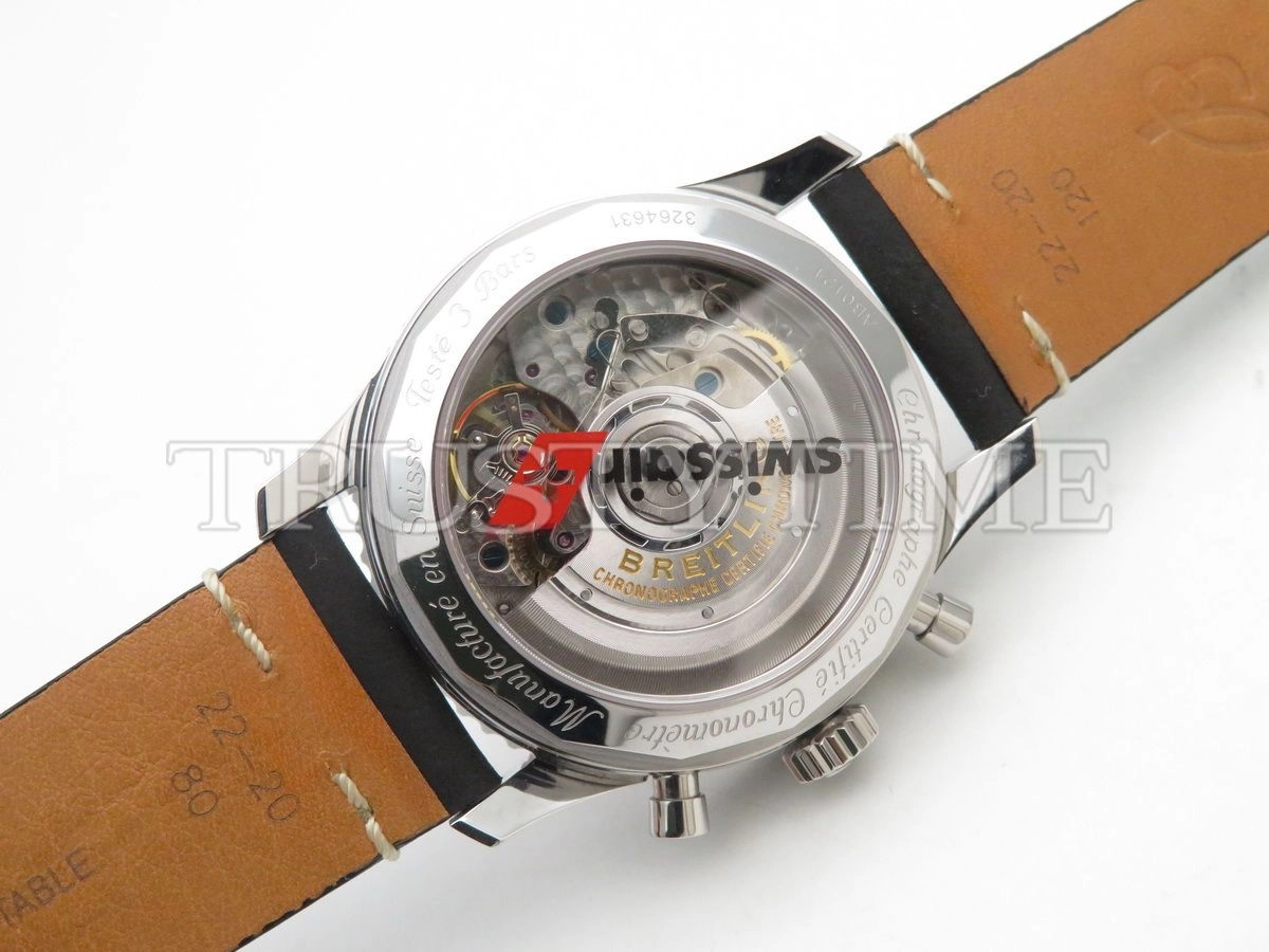 Копия часов Breitling Navitimer B01 Chronograph Swissair 43 AB01211B1B1X1